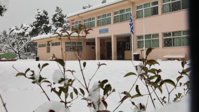 Ποια σχολεία θα είναι κλειστά λόγω χιονιά