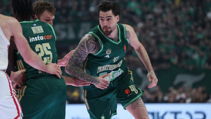 "Φωτιές" για Χουάντσο: "Δεν μου βγάζει τα vibes - Τον άφηναν ελεύθερο" (Vd)