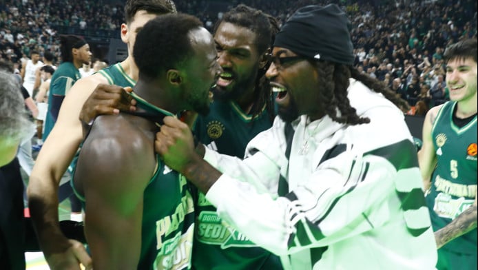 Αδιανόητος Γκραντ: Πήρε ορό και γύρισε στο γήπεδο να παίξει με Ρεάλ!!!