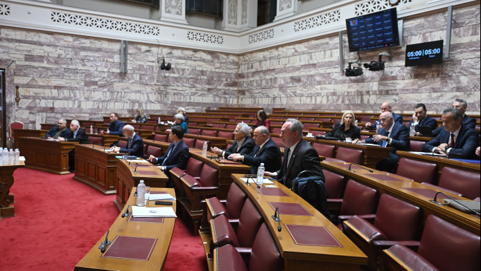 Πρώην πρωθυπουργός θα δουλεύει για ελληνικό κανάλι!