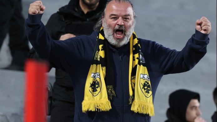 AEK: Αποθέωση για τον Ηλιόπουλο στις Σέρρες! (vid)