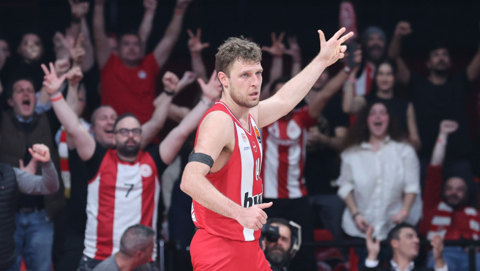 Τεράστιος Βεζένκοφ, δεν χαρίζεται ούτε στα… αδέρφια του - Νίκη πρωτιάς (Vd)