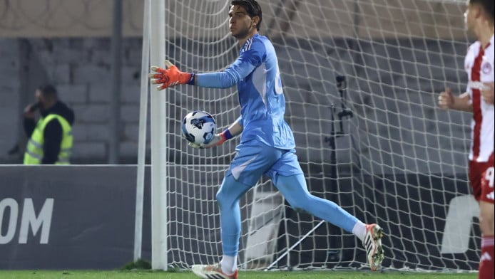 Τζολάκης: «Στο τέλος ο Ολυμπιακός θα είναι στην κορυφή»!