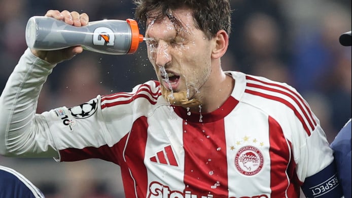 "Μας έκαψαν Μπιανκόν και δύο φορ, πάγκο ο Ποντένσε - Παράταση στη Γερμανία"