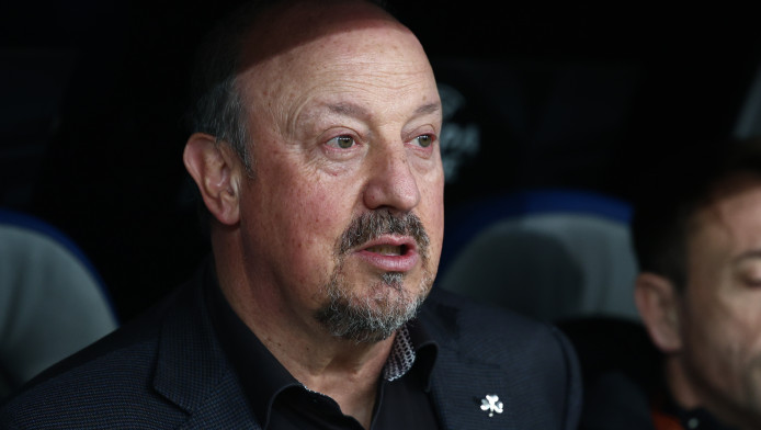 Κρατά την αντίδραση ο Μπενίτεθ! Αποθέωση για Τετέι 