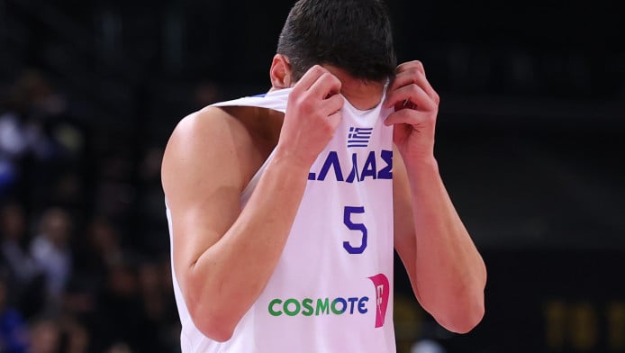 Ρεσιτάλ αστοχίας και λαθών η Ελλάδα - Πρώτη ήττα στα Προκριματικά (ΒΙΝΤΕΟ)