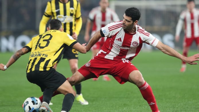 Πάγωσε τη Φιλαδέλφεια με πέναλτι στο 106’ ο Ολυμπιακός! Φωνάζει η ΑΕΚ (Vid)