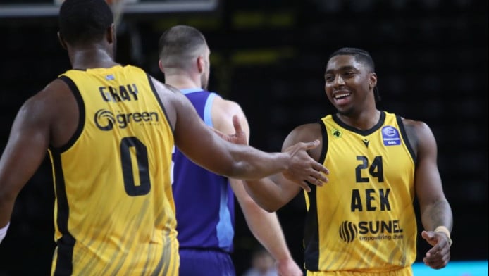  Φουλ για τους “8” η ΑΕΚ! - Άλωσε την Προύσα (ΒΙΝΤΕΟ)