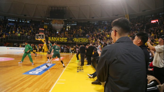 Στάζει η οροφή στο Αλεξάνδρειο - Πιθανή καθυστέρηση του ματς!