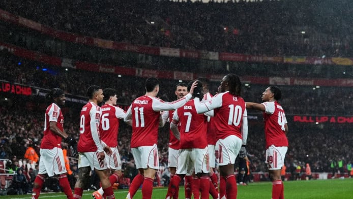 Χαλαρή πρόκριση η Άρσεναλ - 4άρα πριν το ημίωρο (ΒΙΝΤΕΟ)