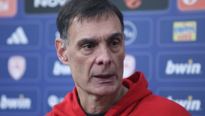 Μπαρτζώκας για το ξέσπασμά του: "Δεν με τιμάει - Έβγαλε ανακοίνωση ο ΠΑΟ;"