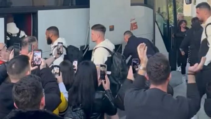 "Ντόπες" ΑΕΚτζήδων πριν την Τούμπα! Αρχηγός αποστολής ο Ηλιόπουλος