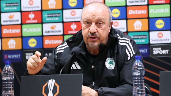 Μπενίτεθ: "Είχαμε 9 τραυματίες ταυτόχρονα - Δεν θέλω 33 παίκτες"!