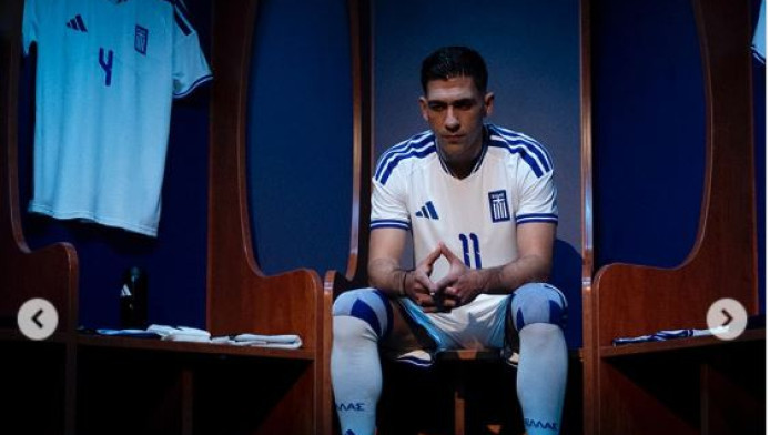 Η Εθνική Ελλάδας παρουσίασε τη νέα εντός έδρας εμφάνιση (ΒΙΝΤΕΟ & ΦΩΤΟ)