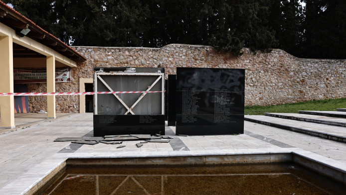 Ο Έλληνας «εφιάλτης» που μετά την Καισαριανή εκτέλεσε 100 συμπατριώτες του