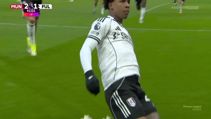 Aπίστευτο γκολ του Κέβιν - Πλασέ παγκόσμιας κλάσης (ΒΙΝΤΕΟ)