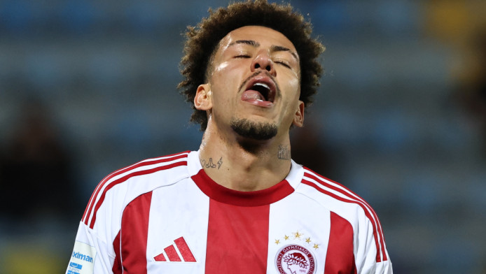 Δεν έπαιξε λεπτό, αλλά ο Μεντιλίμπαρ ζήτησε να μείνει - Ποιος έφερε Κλέιτον