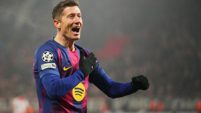 Ομάδα-έκπληξη δίνει τα... ρέστα της για Λεβαντόφσκι!