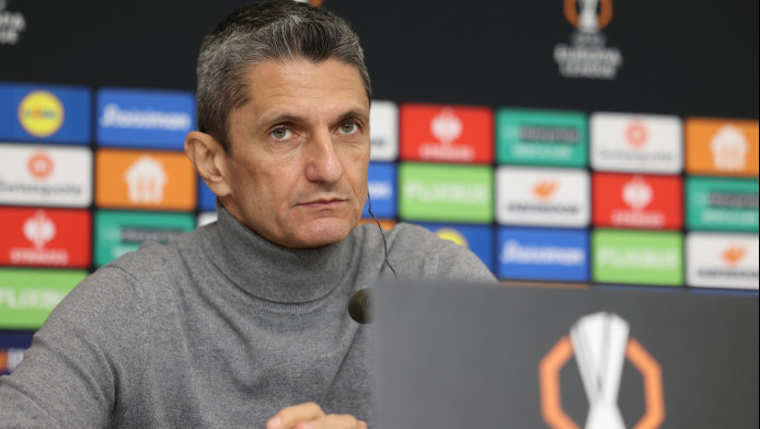 Μήνυμα Λουτσέσκου για τη ρεβάνς! "Τίποτα δεν χάθηκε"