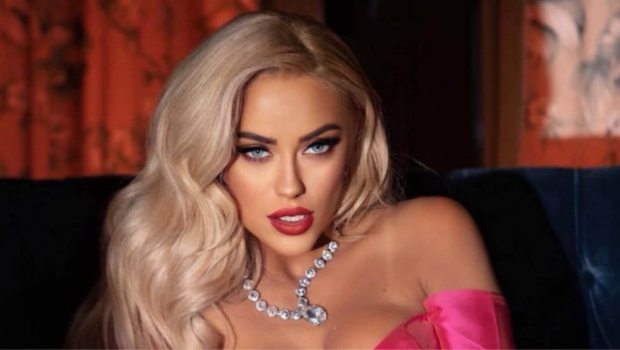 Κόλαση το νέο βίντεοκλιπ της Τίνας Μελά! (ΒΙΝΤΕΟ)