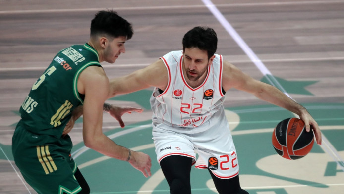 Χαμός στη Χάποελ: Σε… κόντρα με το τεχνικό επιτελείο του Ιτούδη ο Μίσιτς!