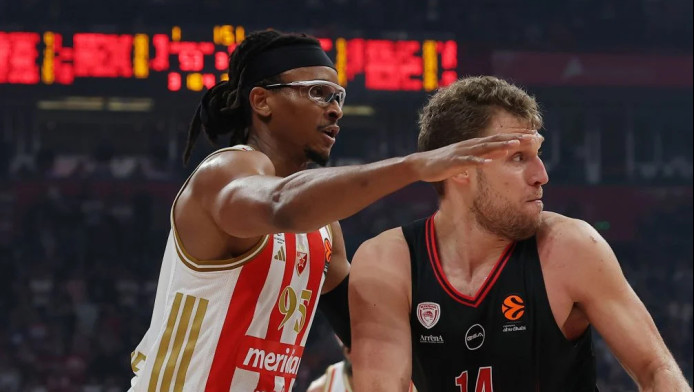 Νέο καρφί Μονέκε για Ολυμπιακό και διαιτησία - "Όποιος είδε το ματς, ξέρει"