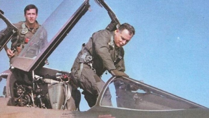 Πένθος στην Πολεμική Αεροπορία! Έφυγε ο θρυλικός «Φαντομάς»