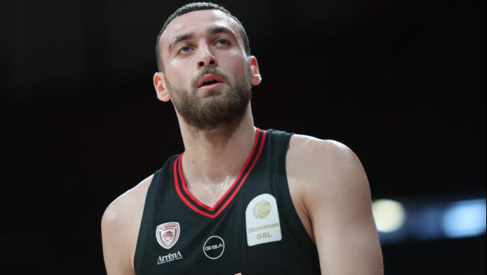 Ενθουσιασμένος ο Νετζήπογλου: "Ζω το όνειρο, είμαι στη μεγαλύτερη ομάδα"