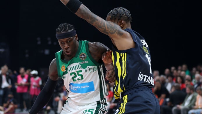 Άναψε... φωτιές ο Ναν με μήνυμα για τον Χέιζ-Ντέιβις!