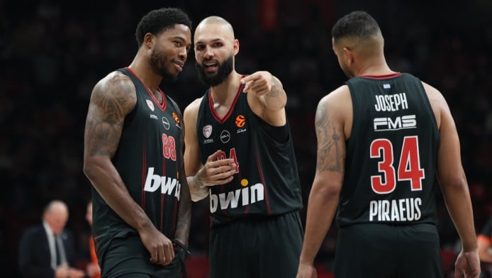 Και όχι, δεν βρήκε και τα έκανε...