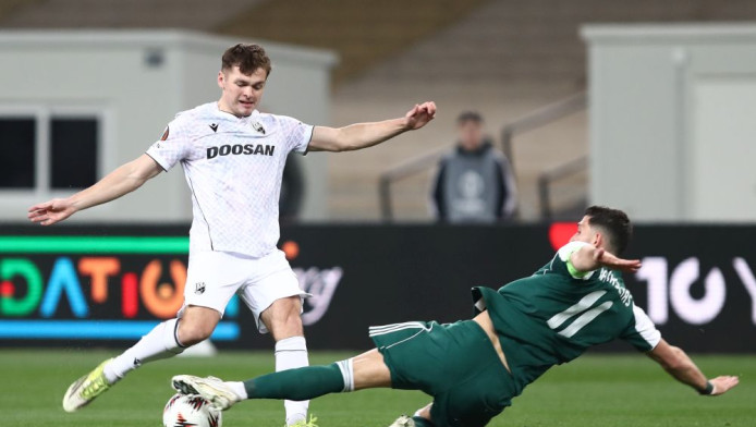 Γρήγορο προβάδισμα η Πλζεν - Δεν αντέδρασε σωστά ο Λαφόν (ΒΙΝΤΕΟ)