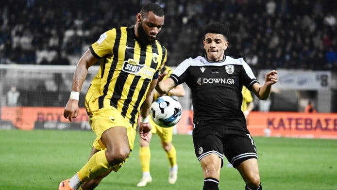 Κέτσε: "Υπάρχει πέναλτι στον Γιόβιτς που έπρεπε να το δει το VAR" (Vid)