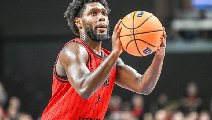 Μεταγραφάρα το Μαρούσι! Έφερε πάικτη με ρεκόρ 54 πόντους σε παιχνίδι (Vid) 