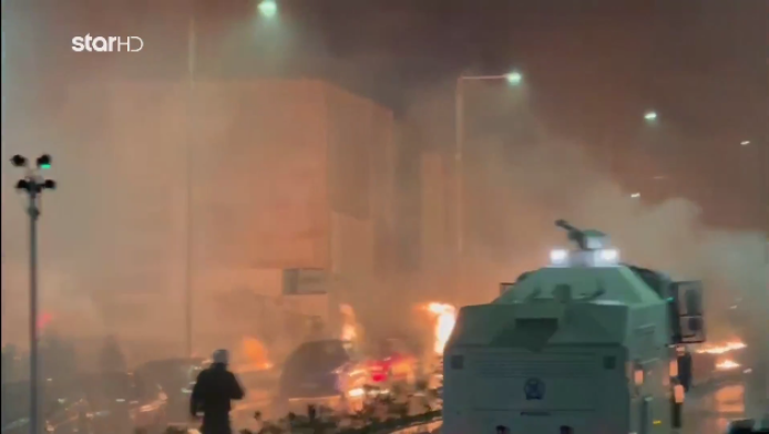 Θεσσαλονίκη: Επεισόδια με μολότοφ – Τραυματίστηκε αστυνομικός (BINTEO)