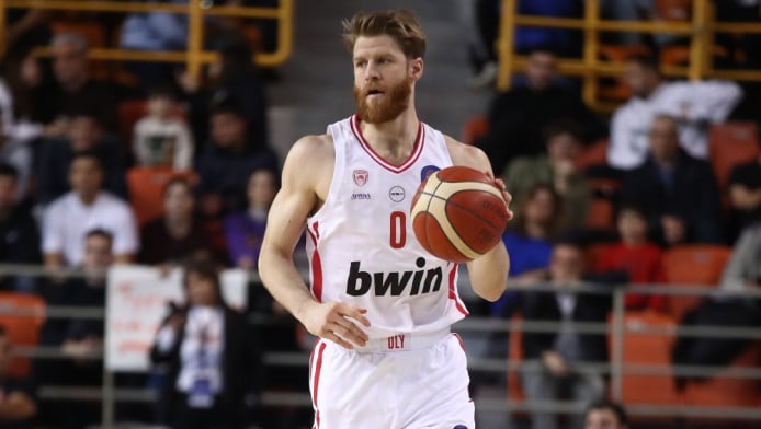 "Μήπως να δούμε τι θα γίνει με Γουόκαπ; - Απροκάλυπτα για Πίτερς"