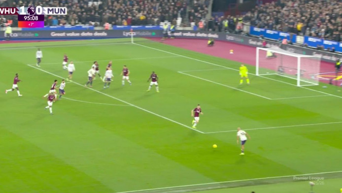 Γλίτωσε τη Γιουνάιτεντ ο Σέσκο στο 96’-Mένει ακούρευτος ο οπαδός της (Vid)