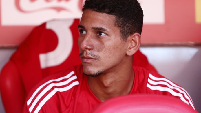 Σκάει μεγάλη πώληση Ολυμπιακού, ψάχνει αντικαταστάτη - Άσχημα νέα για Μάνσα