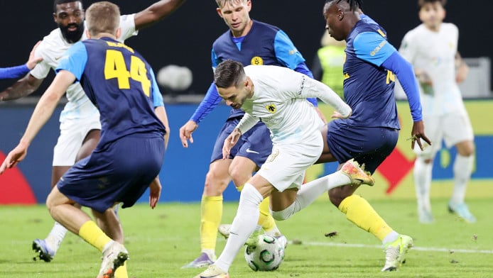 Με Γκατσίνοβιτς-Κοϊτά η 11άδα! Δίδυμο Γιόβιτς-Βάργκα στην επίθεση