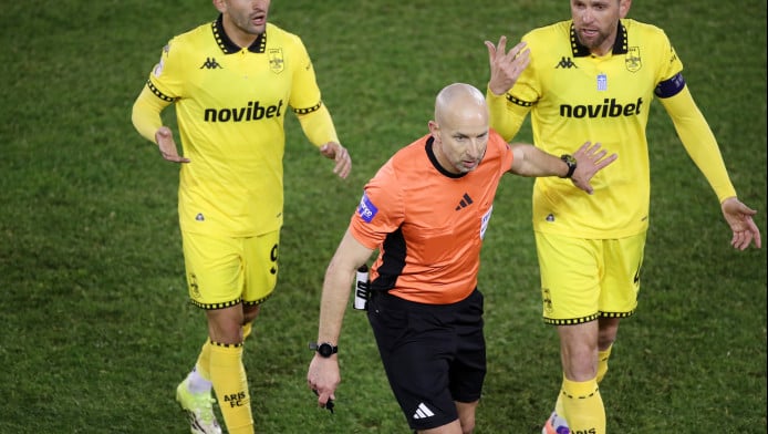 «Καταγγελίες» Άρη για τη διαιτησία μετά το παιχνίδι με Παναθηναϊκό (Vid)