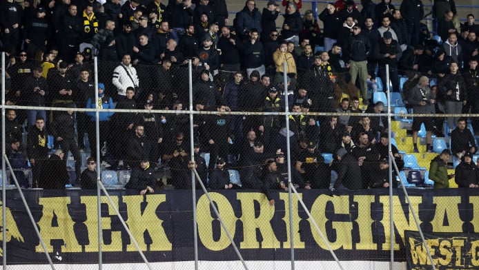 Ένταση μετά το Ατρόμητος-ΑΕΚ! Άμεση επέμβαση της Αστυνομίας στο Περιστέρι