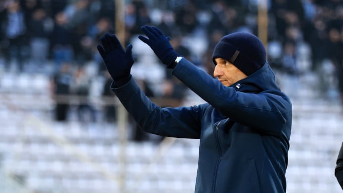 «Σοκαρισμένος» ο Λουτσέσκου προσπάθησε να εξηγήσει τι συνέβη στον ΠΑΟΚ!