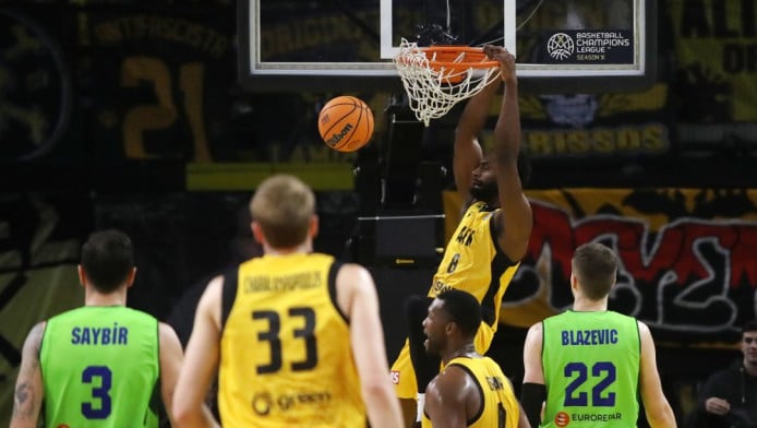 Με σπασμένα φρένα η ΑΕΚ - Έκανε το 5 στα 5 (BINTEO)