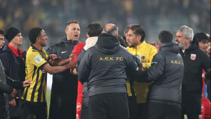 Δεν θα τιμωρηθεί η ΑΕΚ για τον Βόλο (ΒΙΝΤΕΟ)