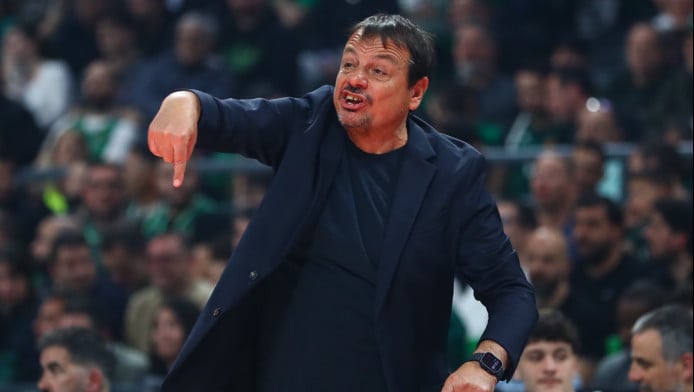 Αποθέωσε Γκραντ ο Αταμάν - "Να κάνουμε το step - up" 