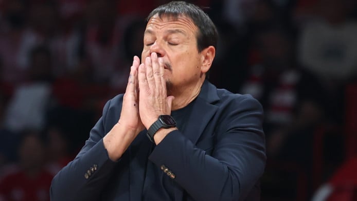 «Τι άλλο να κάνει ο Γιαννακόπουλος; - Δεν κατάλαβε το "you" ο Αταμάν» (Vid)