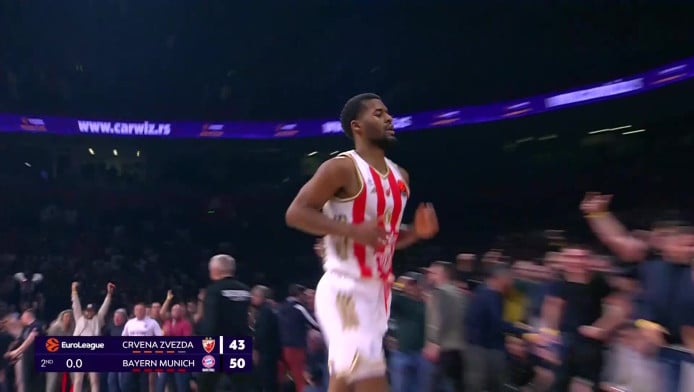 Το απίθανο buzzer beater τρίποντο από το κέντρο του Μπάτλερ (ΒΙΝΤΕΟ)