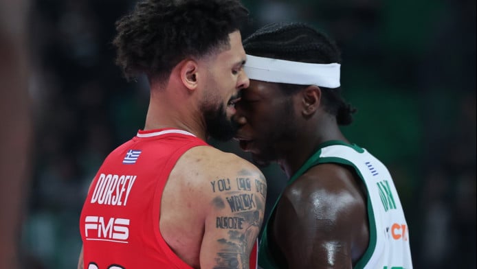 "Ξύλο": Χαμός με Ναν-Ντόρσεϊ, αντάλλαξαν… κουτουλιές και αποβλήθηκαν! (Vid)