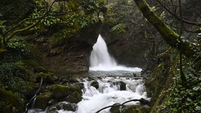 Το ελληνικό χωριό που έχει απαγορεύσει πλήρως τα αυτοκίνητα!