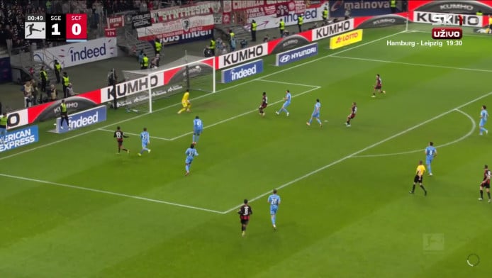 «Κρέμασε» τον τερματοφύλακα με πανέμορφο πλασέ (ΒΙΝΤΕΟ)