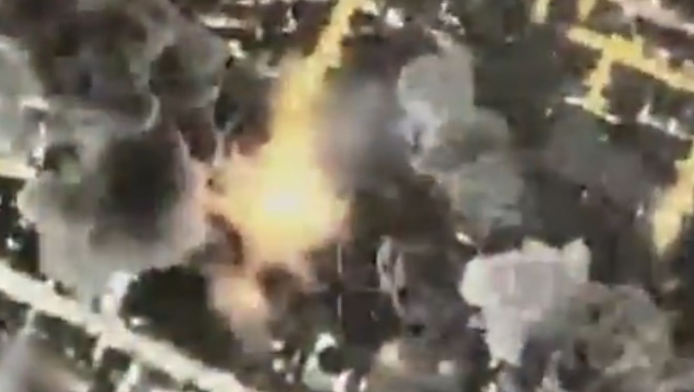 Ιράν: Βίντεο από την στιγμή που οι IDF κατέστρεψαν το καταφύγιο του Χαμενεΐ